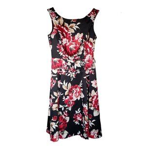 White House Black Market Cocktail Dress Sleeveless Fit & Flare Floral Satin